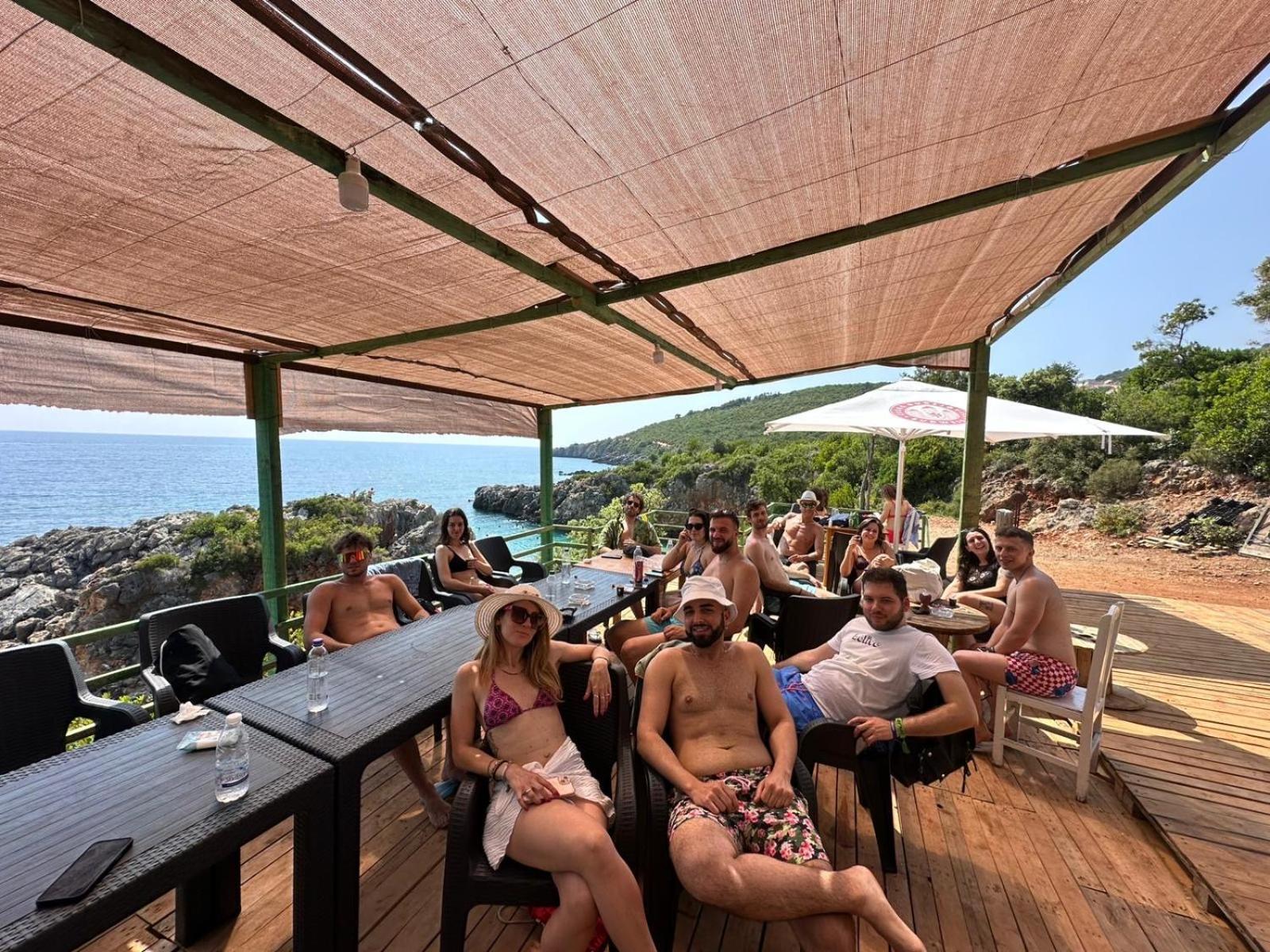 Aquarium Camping Himarë